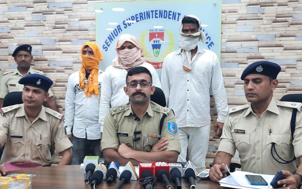 Jamshedpur Crime: कांग्रेस नेता पर गोली चलाने वाले जुगसलाई के मोहित, राहुल और बागबेड़ा का रॉकी गिरफ्तार