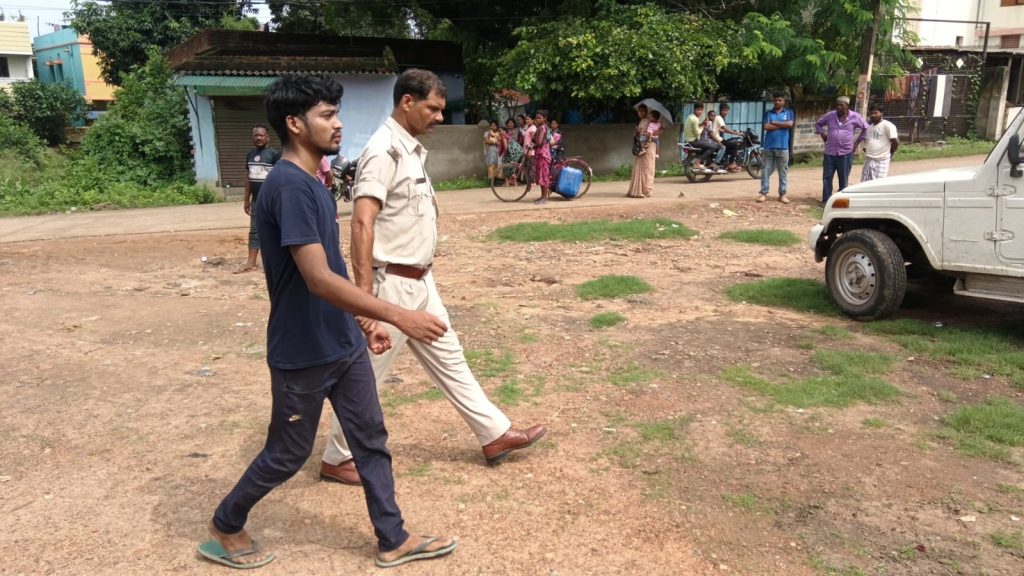 कीताडीह : पड़ोसी को शराब पीने के लिए घर बुलाया, नसीहत दी, तो कर दी हत्या, आरोपी गिरफ्तार