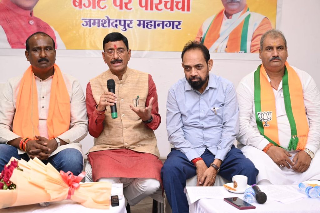 Jamshedpur Politics: मंत्री संजय सेठ बोले, बांग्लादेशी घुसपैठिये हड़प रहे झारखंड के लोगों की जमीन