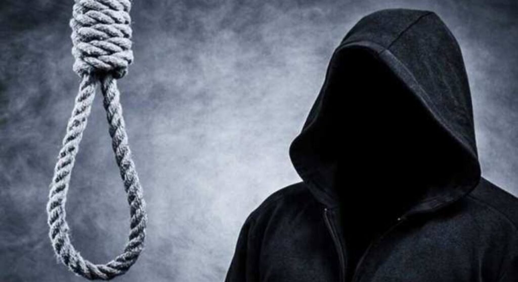 Jamshedpur News: बागबेड़ा में हाथ का नस काट कर युवक ने लगा ली फांसी, सुसाइड नोट भी छोड़ा