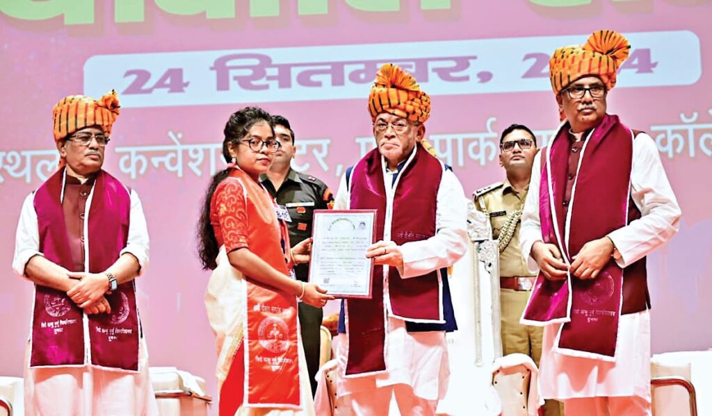 राज्य के चार विश्वविद्यालयों में कार्यवाहक कुलपति हैं, कॉलेजों में नियमित प्रिंसिपल भी नहीं, उच्च शिक्षा के क्षेत्र में पहले नहीं दिया गया ध्यान : राज्यपाल
