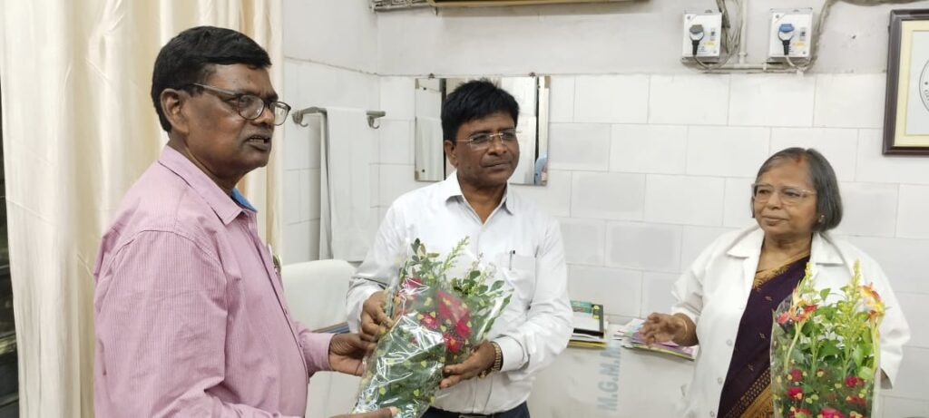 Jamshedpur news:डॉक्टर जुझार मांझी ने लिया एमजीएम उपाधीक्षक का प्रभार