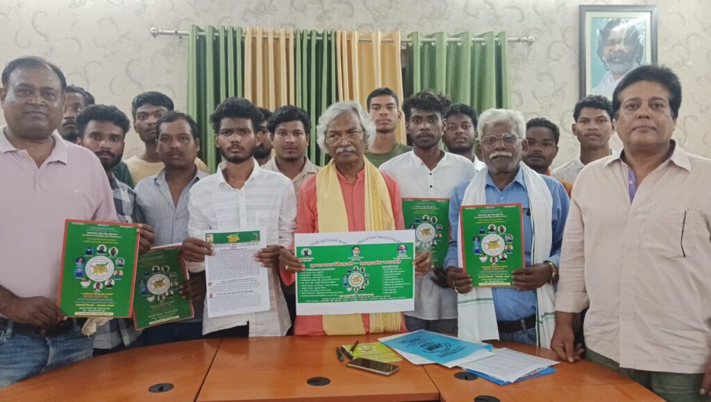 Jamshedpur Politics: जनमत के चेयरमैन पूर्व विधायक सूर्यसिंह बेसरा पोटका व घाटशिला से चुनाव लडेंगे