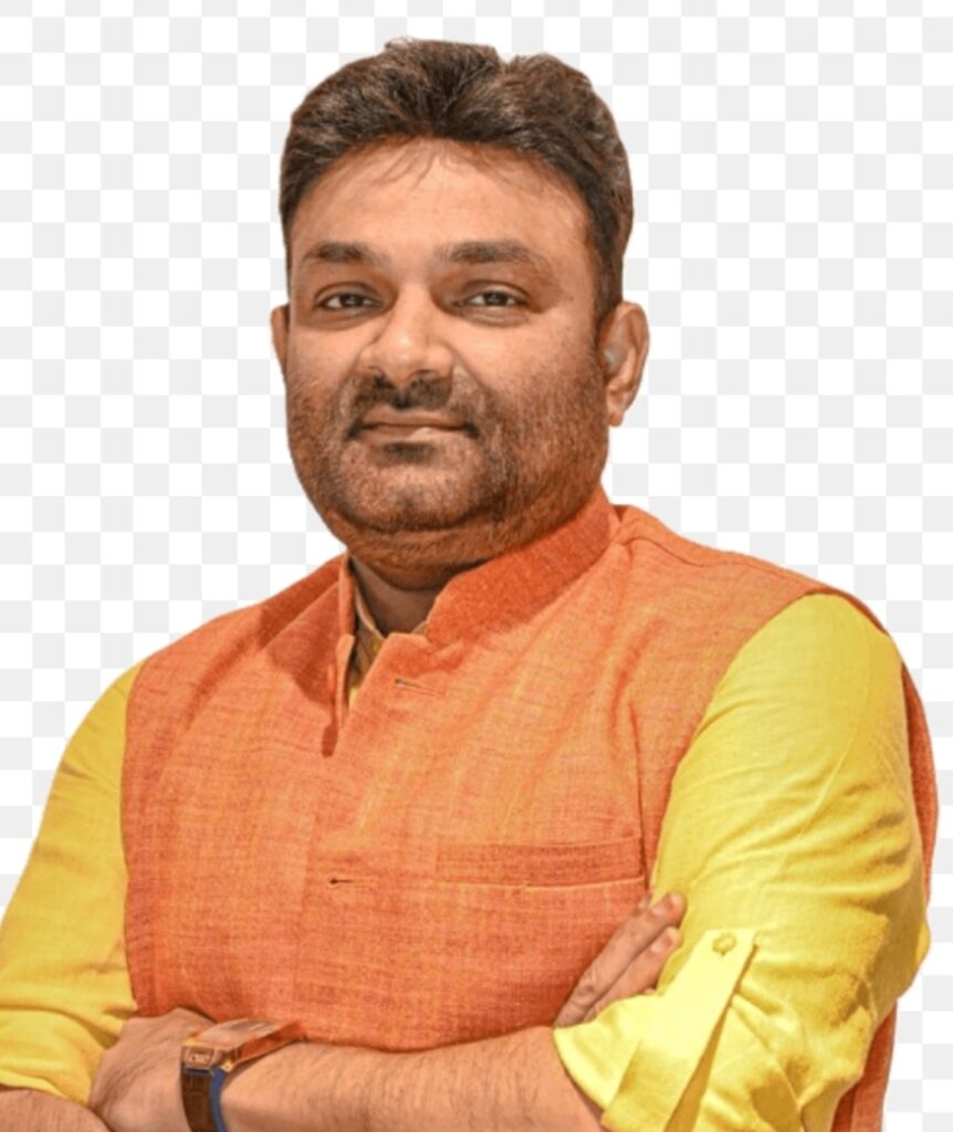 Jamshedpur: समाजसेवा का जज्बा एवं अपने मिलनसार स्वभाव के वजह से पार्टी के अंदर एवं बाहर लोकप्रिय,भाजपा नेता नीरज सिंह होंगे जमशेदपुर पश्चिम विधानसभा क्षेत्र के भाजपा प्रत्याशी ?