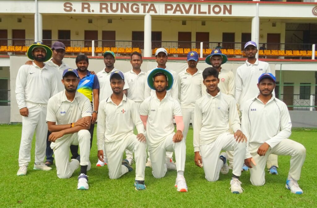 SR Rungta B-Division League : एसआर रुंगटा ग्रुप ने लगातार दूसरी जीत दर्ज की, फ्रेंड्स कोल्टस को 94 रनों से हराया, चाईबासा के बिरसा मुंडा क्रिकेट स्टेडियम में खेला गया मुकाबला