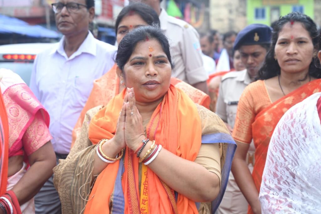 Meera Munda’s Assets: पोटका से भाजपा प्रत्याशी अर्जुन मुंडा की पत्नी मीरा मुंडा के पास 14.90 करोड़ रुपये की संपत्ति
