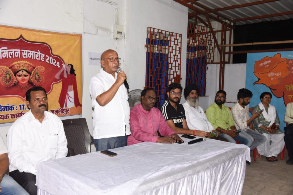 Saryu Rai: विजया मिलन समारोह में बोले सरयू राय, – मैं पूर्वी से चुनाव लड़ना चाहता था, लेकिन एनडीए के शीर्ष नेताओं की बात माननी पड़ी