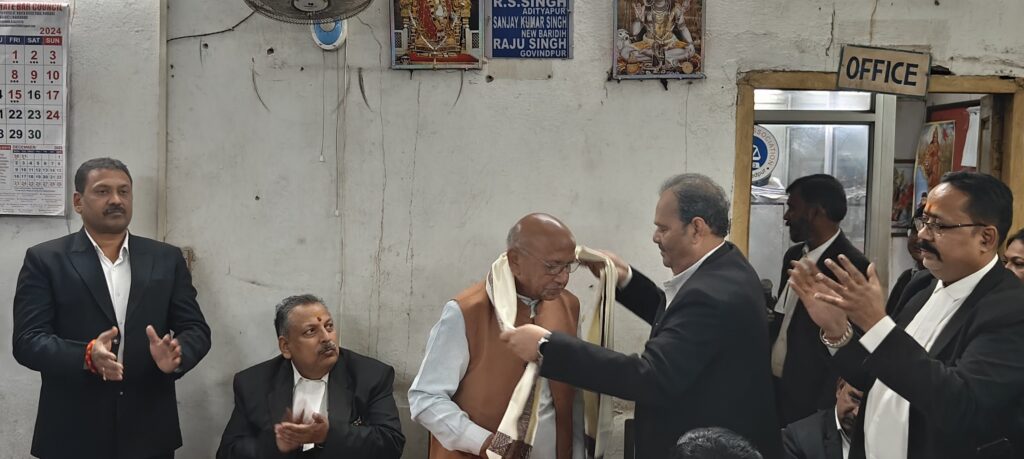 Jamshedpur: जनप्रतिनिधियों की कानून बनाने में रुचि बढ़ जाए तो विसंगतियां खत्म हो जाएंगीः सरयू राय