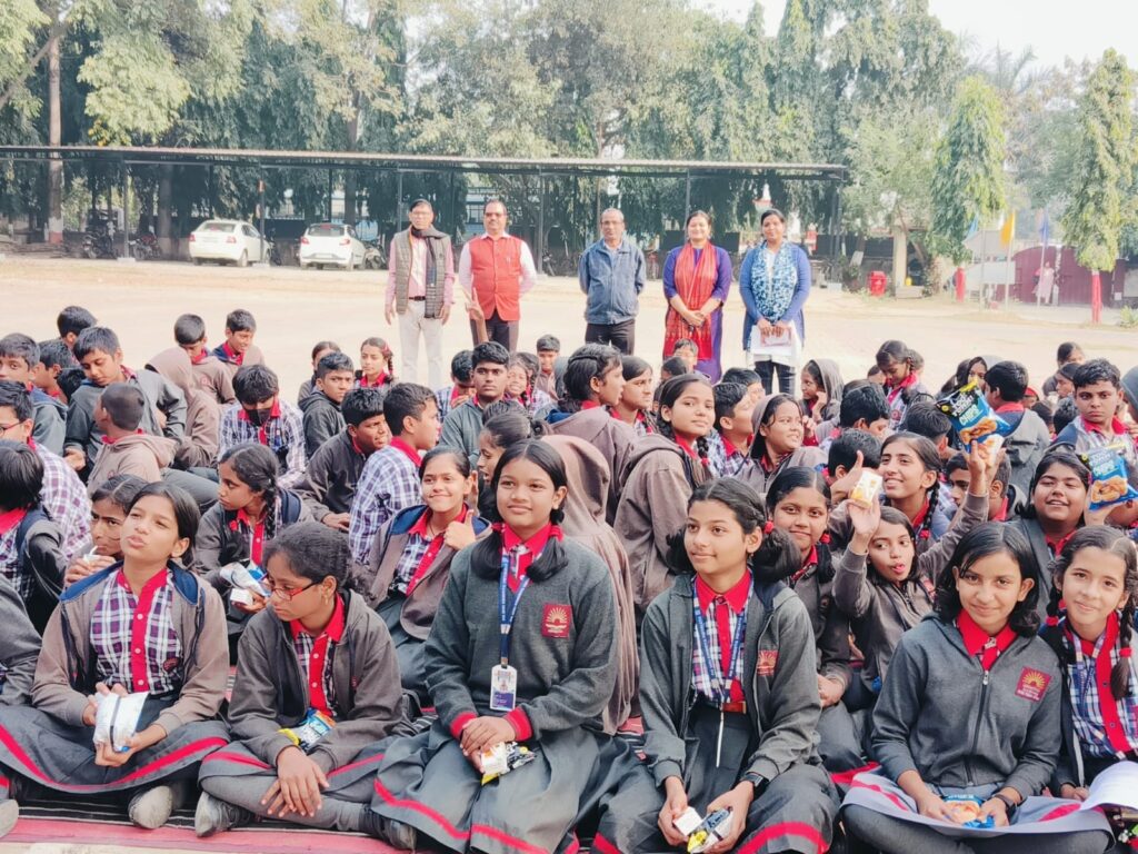 Kendriya Vidyalaya Tata Nagar : केंद्रीय विद्यालय टाटा नगर में बैगलेस कक्षा का आयोजन किया गया, बच्चों ने एनएमएल का भी किया विजिट