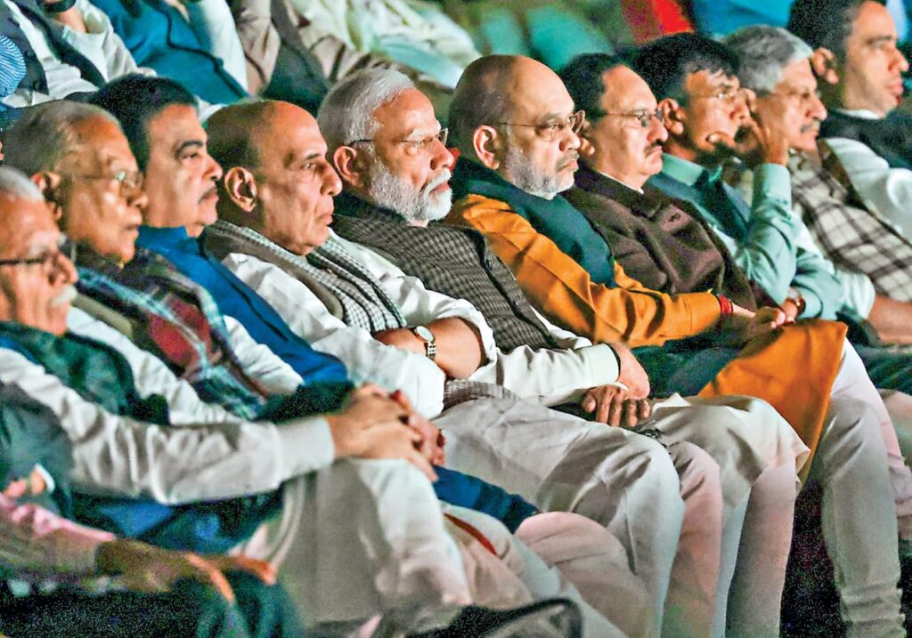 PM मोदी ने देखी ‘द साबरमती रिपोर्ट’, विक्रांत मैसी बोले- ये खुशी शब्दों में बयां नहीं कर सकता, गोधरा कांड पर बनी है फिल्म