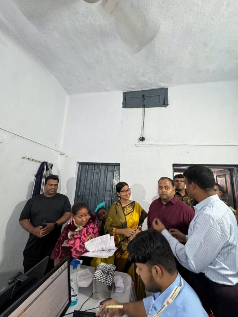 Jamshedpur: एग्रिको कैंप कार्यालय में 5 दिवसीय निशुल्क आधार कार्ड सुधार एवं निर्माण शिविर का भव्य शुभारंभ, पहले दिन 180 से अधिक लोगों ने उठाया लाभ