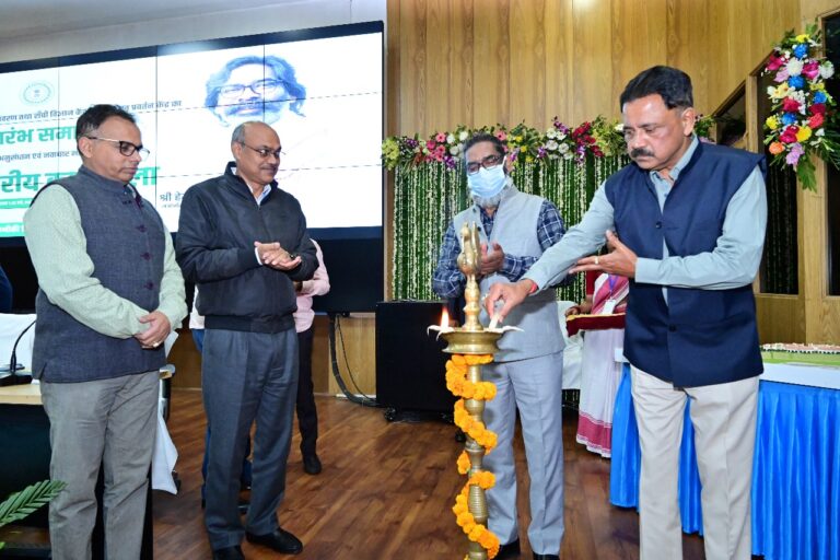 मुख्यमंत्री ने 6 छात्रोपयोगी वेब पोर्टल का किया अनावरण