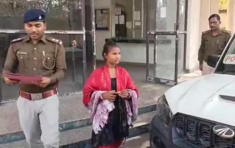 Jamshedpur से जुड़े Human Trafficking के तार, बच्चियों को ले जाने वाली महिला को पुलिस ने पकड़ा तो हुआ बड़ा खुलासा