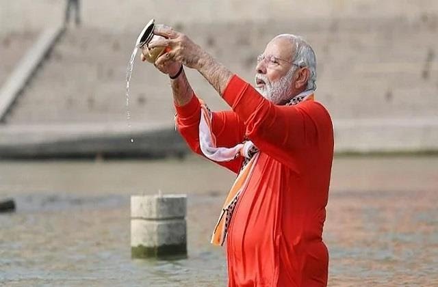 PM Modi visits Kumbh Mela: प्रधानमंत्री नरेन्द्र मोदी आज महाकुंभ में रहेंगे, संगम में लगाएंगे डुबकी