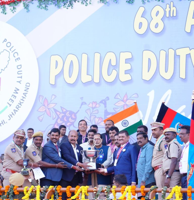 Police Duty Meet: 68वीं अखिल भारतीय पुलिस ड्यूटी मीट प्रतियोगिता का समापन, बोले वित्त मंत्री, झारखंड में 95 प्रतिशत तक खत्म हो चुका है उग्रवाद, शासन व्यवस्था को सुदृढ़ बनाने में जुटे हैं मुख्यमंत्री
