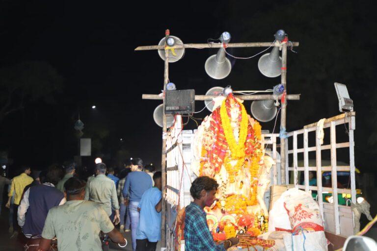Jamshedpur: सरस्वती पूजा विसर्जन में काशीडीह में गाना व डांस को लेकर युवकों ने किया विरोध, पथराव, मारपीट में कई घायल
