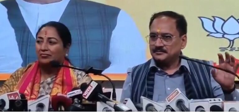 दिल्ली की मुख्यमंत्री रेखा गुप्ता ने कहा, सरकारी खजाना खाली, लेकिन वादे होंगे पूरे