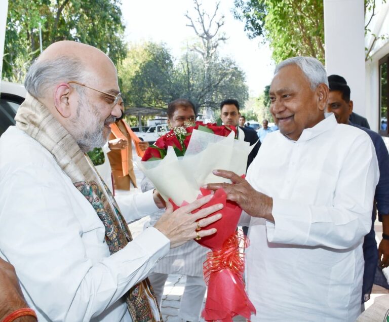 Nitish Kumar: बिहार के CM नीतीश कुमार आज राज्यसभा के लिए दाखिल कर सकते हैं नामांकन, नितिन नवीन भी भरेंगे पर्चा