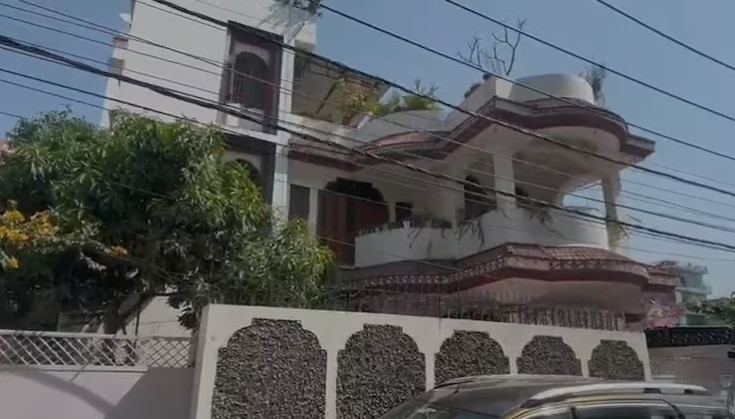 ED Raid News: टेंडर घोटाले में सुबह-सुबह इंजीनियर के यहां ईडी की छापेमारी से हड़कंप, करोड़ों रुपए बरामद, नोटों की गिनती के लिए मंगाई गयी मशीन