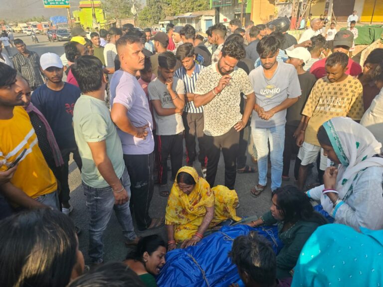 कपाली के शिवम हत्याकांड में दो गिरफ्तार, सोनारी-डोबो मार्ग चार घंटे रहा जाम