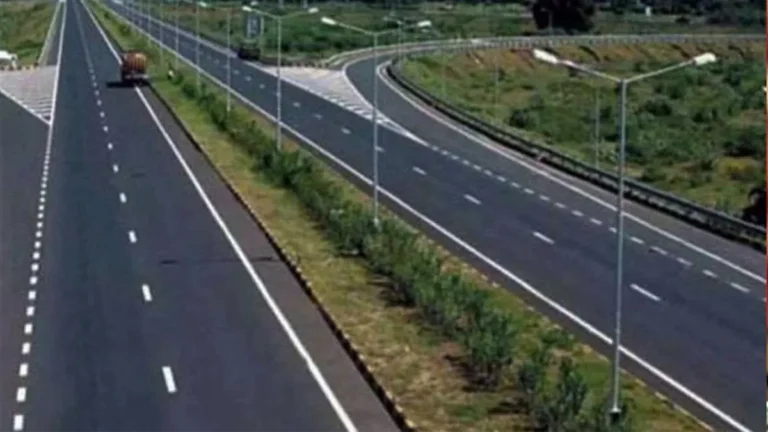 National Highway: देशभर में 10 लाख करोड़ रुपये की राजमार्ग परियोजनाएं शुरू करेगी केंद्र सरकार, झारखंड में 53,000 करोड़ रुपये से बनेंगी कई सड़कें