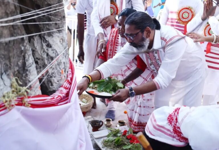 Jharkhand SARHUL Holiday: अब सरहुल पर दो दिन रहेगी राजकीय छुट्टी, CM हेमंत ने X पर दी खुशखबरी, कई सालों से हो रही थी मांग, अब हुआ पूरा