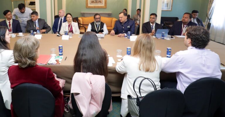 CM Visit Spain: मुख्यमंत्री हेमंत सोरेन ने स्पेन की कंपनियों से निवेशक-अनुकूल नीतियों का वादा किया
