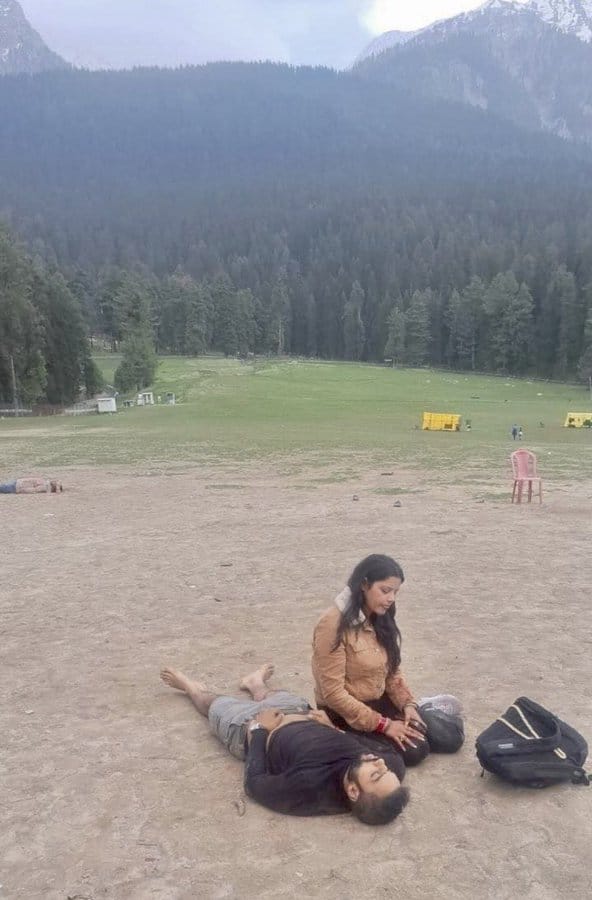 Kashmir Terrorist Attack : कश्मीर में आतंकियोंने नाम पूछकर मारी गोली, दो विदेशी समेत 26 की मौत, टीआरएफ ने ली जिम्मेदारी