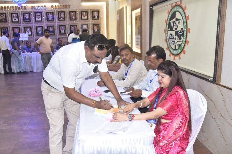 Jharkhand: झारखंड प्रांतीय मारवाड़ी सम्मेलन के चुनाव की मतगणना पर लगी रोक, तीन केंद्रों पर संदेह, जांच के आदेश, जमशेदपुर में कुल 942 में से 565 मतदाताओं ने डाले थे वोट