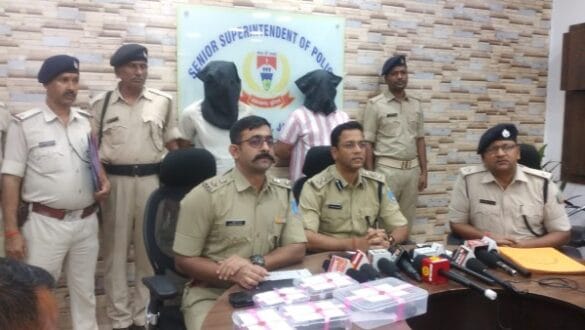 Jamshedpur: एमजीएम के तुरियाबेड़ा में फायरिंग मामले में दो लोग गिरफ्तार, दोनों गैंग बना कर रहे थे वारदात, हथियार बरामद