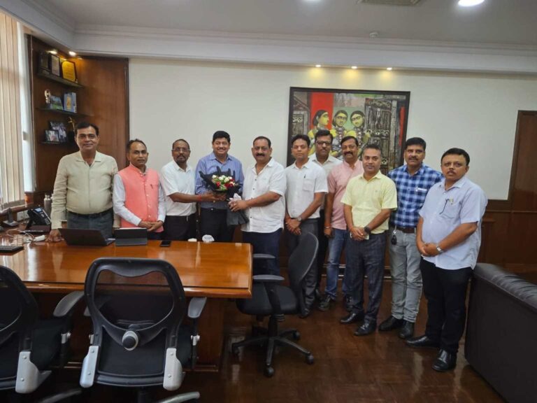 Tata Steel के नये वाइस प्रेसिडेंट कारपोरेट सर्विसेज ने डीबी सुंदररामम ने अपना पदभार संभाल लिया, चाणक्य चौधरी की जगह ली, यूनियन के साथ कई मुद्दों पर की चर्चा