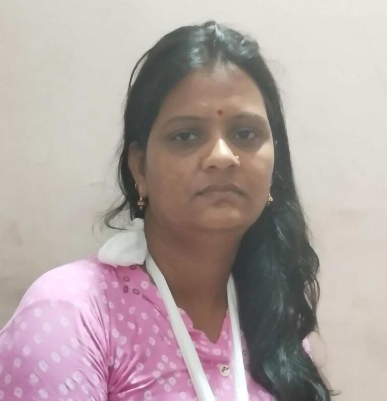 Jamshedpur : टेल्को में पूर्व नौसैनिक की पत्नी से दिनदहाड़े सोने की चेन छिनतई, बदमाशों ने ऐसे दिया घटना को अंजाम