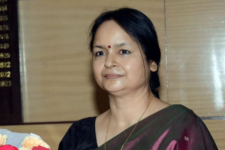 Jharkhand: मुख्य सचिव अलका तिवारी को सुप्रीम कोर्ट से अवमानना नोटिस, अब अगली सुनवाई 25 जुलाई को , यह है वजह