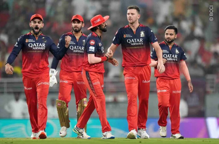 IPL1st Qualifier: 2016 के बाद पहली बार आइपीएल के फाइनल में पहुंची RCB, पंजाब किंग्स को 8 विकेट से हराया