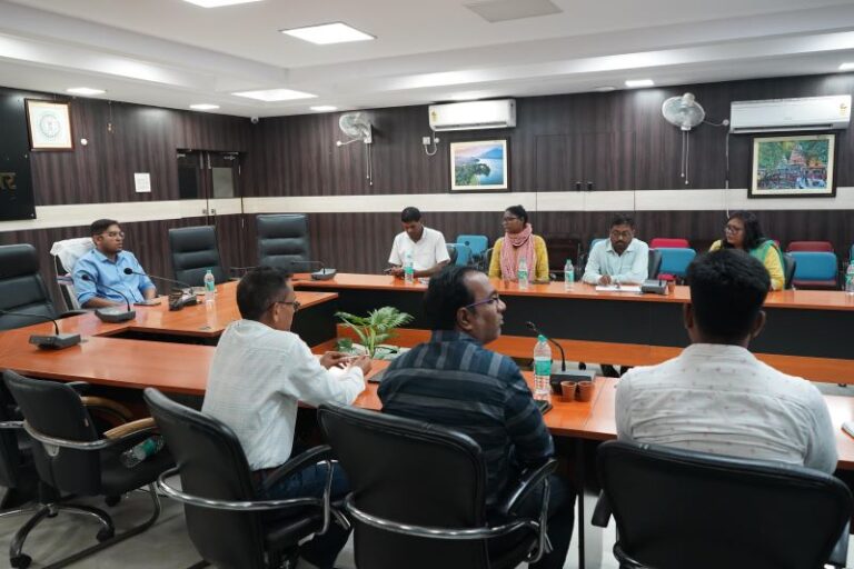 मनरेगा मजदूरों की उपस्थिति अब रियल टाइम में होगी दर्ज, उसी के आधार पर मिलेगा मजदूरी भुगतान