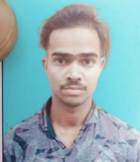 Jamshedpur : बर्मामाइंस में जर्जर क्वार्टर का गिरा छज्जा मलबे में दबकर एक मजदूर की मौत, ठेकेदार पर लापरवाही का आरोप, ईंट निकालने के दौरान हुआ हादसा