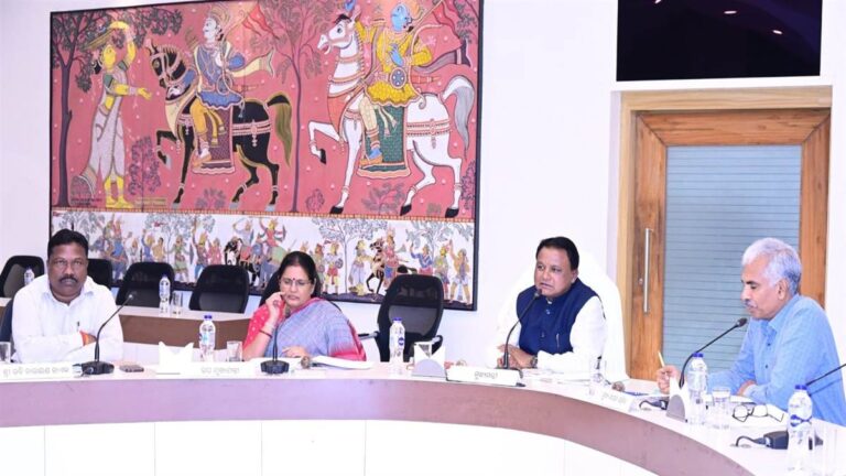 AI Policy को ओडिशा कैबिनेट ने दी मंजूरी, सरकारी नौकरियों के लिए आवेदन करने की आयु सीमा 32 से बढ़ाकर 42 वर्ष कर दी