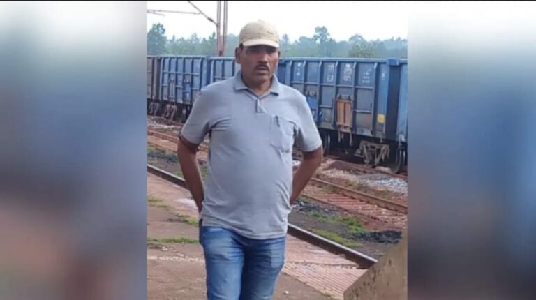 Railway Curruption: रेलवे की जमीन पर दुकान खोलने की अनुमति देने के लिए रिश्वत लेते समय आरपीएफ कर्मी गिरफ्तार