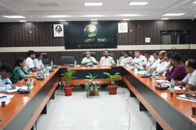 ग्राम स्तर पर सिंगल यूज प्लास्टिक का संग्रहण कर प्रोसेसिंग इकाई स्थापित करने की होगी पहल