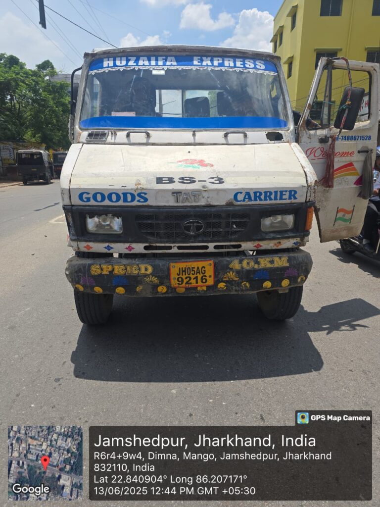 JAMSHEDPUR :उपायुक्त के निर्देश पर खनन टास्क फोर्स का कार्रवाई अभियान तेज, तीन वाहन जप्त, प्राथमिकी दर्ज