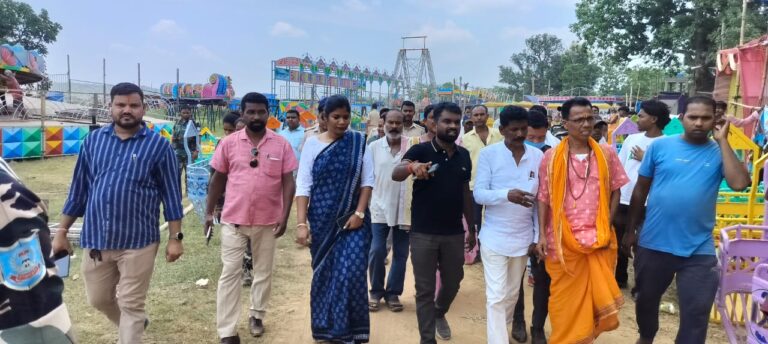 Jamshedpur :पोटका विधायक संजीव सरदार ने किया हरिणा मुक्तेश्वर धाम मेला की तैयारियों का निरीक्षण