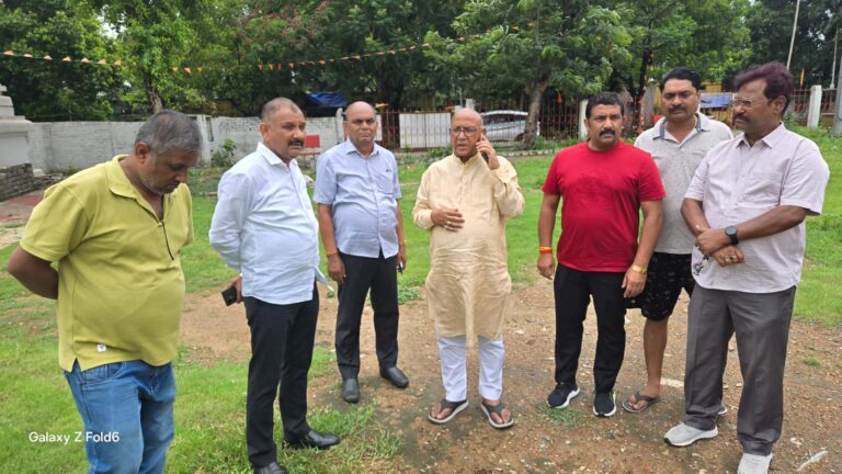 JAMSHEDPUR NEWS :श्री लक्ष्मी नारायण मंदिर परिसर में 21 जून को लोग करेंगे योग