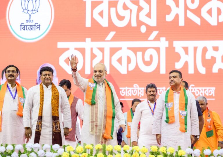 Amit Shah: अपने वोट बैंक को खुश करने के लिए ममता ‘ऑपरेशन सिंदूर’ का विरोध कर रही हैं, बोले अमित शाह, मुर्शिदाबाद में हाल में हुए दंगे को ‘राज्य प्रायोजित’ बताया