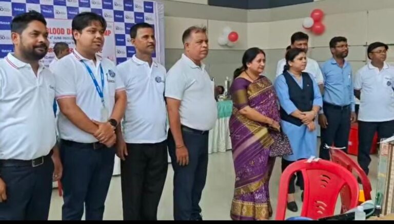 Adityapur: आदित्यपुर के आरएसबी प्लांट वन में लगा रक्तदान शिविर, एमडी ने दिया रक्तदाताओं को संदेश