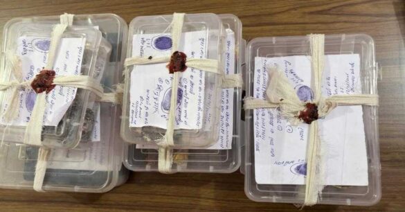 Chaibasa: बड़ाजामदा क्षेत्र में लाखों रुपये के गहनों की चोरी के मामले में हुआ खुलासा, तीन नाबालिग ओड़िशा से गिरफ्तार, जेवरात बरामद