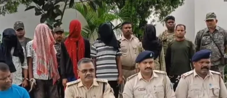 धालभूमगढ़ में ब्राउन शुगर के साथ 5 तस्कर गिरफ्तार, पुलिस ने ट्रक किया जब्त