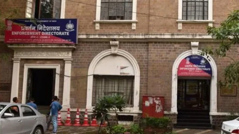 ED Raid : मादक पदार्थ तस्करी से जुड़े धन शोधन मामले में ईडी ने 6 राज्यों में छापेमारी की, सात लोगों को किया गिरफ्तार