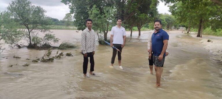 Jamshedpur: खरकई और स्वर्णरेखा नदी उफनायी, जमशेदपुर DC ने जारी किया अलर्ट,.तटवर्ती इलाकों में रहने वाले लोगों से सतर्क रहने की अपील