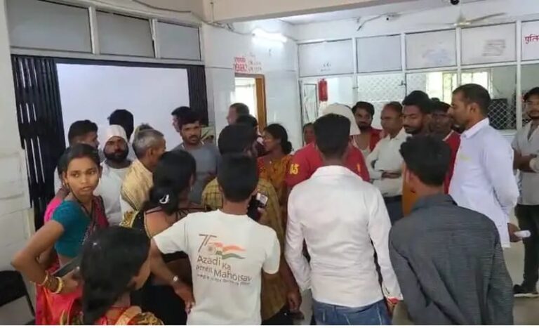 Jharkhand : अपराधी बेलगाम! ऑटो रोककर दो लोगों को मारी गोली, 20 दिन पूर्व मांगी गयी थी 5 लाख रुपये लेवी