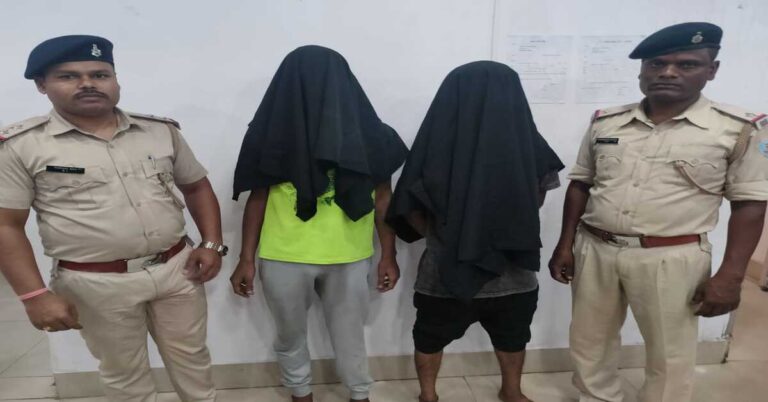 Jamshedpur : बागबेड़ा में पिस्टल और मैगजीन के साथ गिरफ्तार, अपराध की बना रहे थे योजना